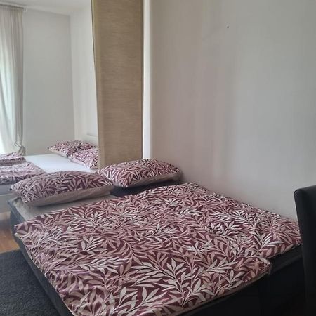 Apartman Niko Загреб Екстер'єр фото